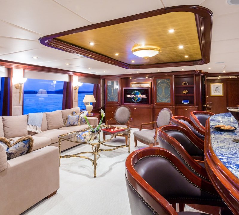 ZOOM ZOOM ZOOM Yacht Charter Details, Trinity | CHARTERWORLD Luxury ...